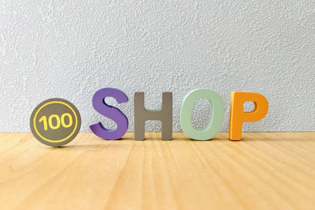 100円ショップ